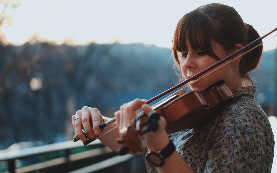 Violin Injuries: How to Avoid Spinal Neck and Back Pain When Playing